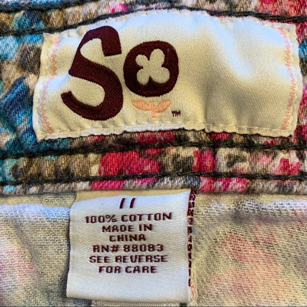 •SO Brand• 100% Cotton Floral Shorts - Size 11 - Picture 2 of 7